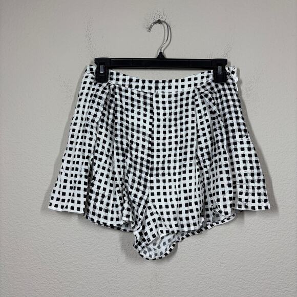 Minkpink Womens XS Gingham Shorts Black Pleated Flared High Waisted Pockets - Picture 3 of 10